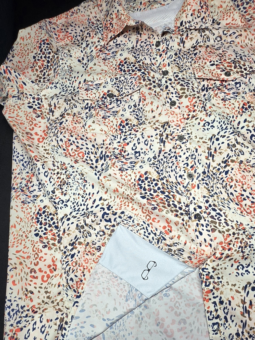 Ariat Cream Button-Down Shirt with Coral & Navy Print - Picture 6 of 7